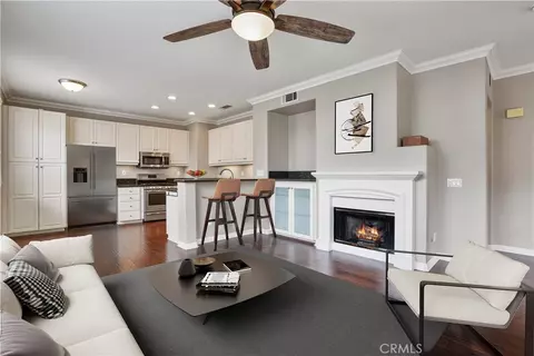 2496 Maxson Ct, Signal Hill, CA 90755
