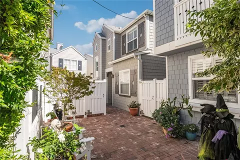 1800 S Pacific Coast, Redondo Beach, CA 90277