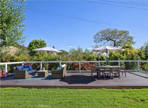 Exterior - 6 Silver Eagle, Rolling Hills Estates, CA 90274 photo 3 of 7