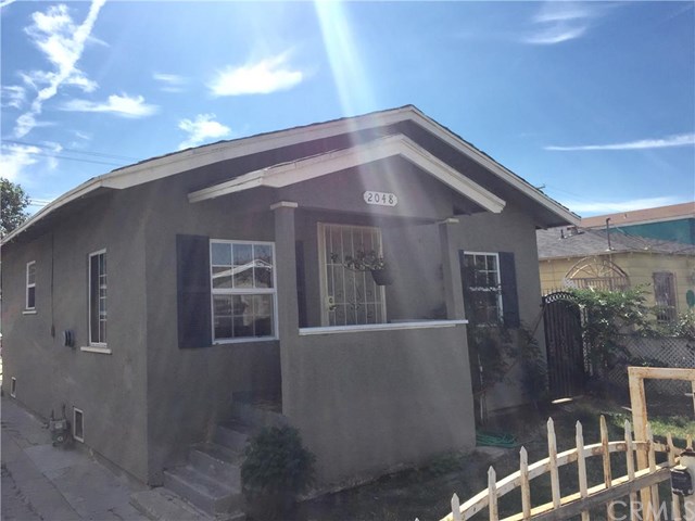 2048 E Piru St, Compton, CA 90222 photo 1