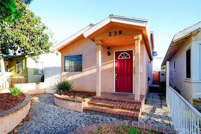 239 E 56th St, Long Beach, CA 90805 photo 1