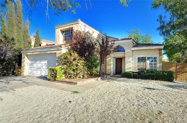 1150 E Kettering St, Lancaster, CA 93535 photo 1