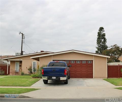 1231 E Bankers Dr, Carson, CA 90746 photo 1