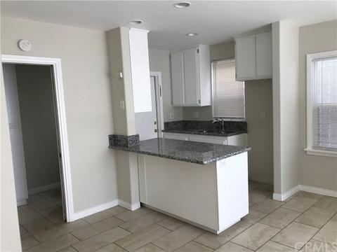 1109 E 1st St #2, Long Beach, CA 90802 photo 1