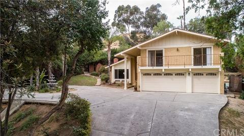2818 Rumsey Dr, Riverside, CA 92506 photo 1
