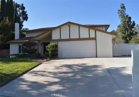 6153 Bluffwood Dr, Riverside, CA 92506 photo 1