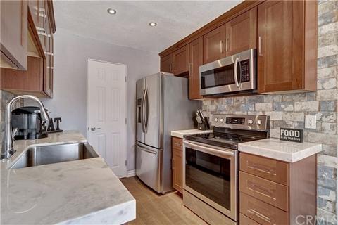 1555 Border Ave #E, Corona, CA 92882 photo 1