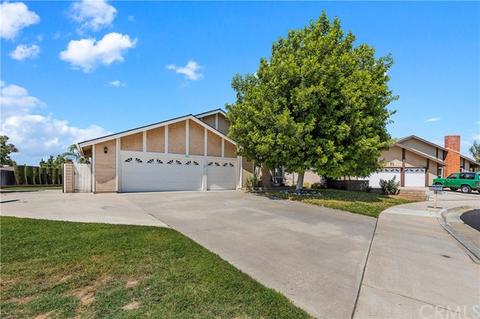 10611 Gemini Dr, Riverside, CA 92503 photo 1