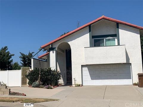 2101 Rosalia Dr, Fullerton, CA 92835 photo 1