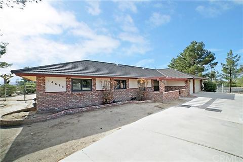 14670 Apple Valley Rd, Apple Valley, CA 92307 photo 1