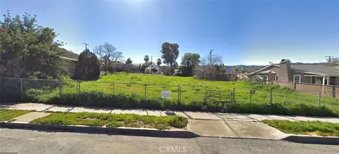 208 E Peck St, Lake Elsinore, CA 92530