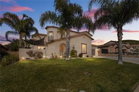 374 Plateau Pt, Perris, CA 92570 photo 1