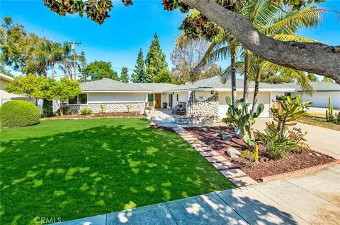 1141 E Fairway Dr, Orange, CA 92866 photo 1