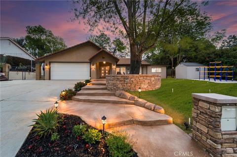 120 Lilac Ln, Brea, CA 92823 photo 1