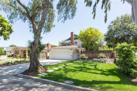 4510 E Village Rd, Long Beach, CA 90808 photo 1