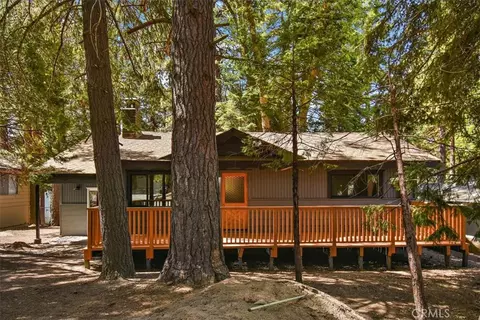 31311 Oakleaf Dr, Running Springs, CA 92382 photo 1