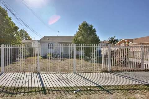 Exterior - 11670 Ferris Rd, El Monte, CA 91732 photo 3 of 8