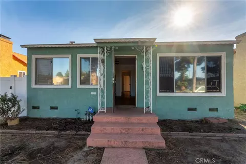 2530 Delta Ave, Long Beach, CA 90810 photo 1