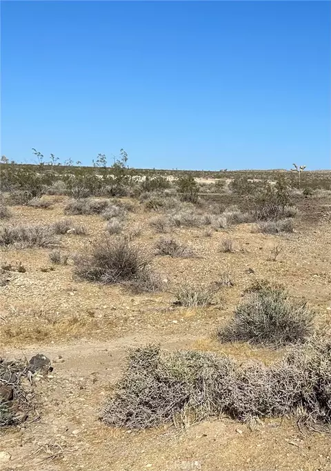 0 Ap #0461-021-51-0000, Adelanto, CA 92301
