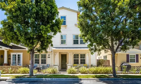256 Windy Ln, Tustin, CA 92782 photo 1