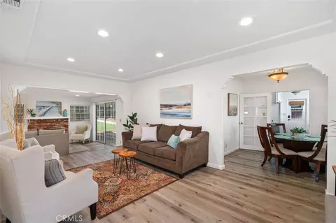607 W Palm Ave, Monrovia, CA 91016