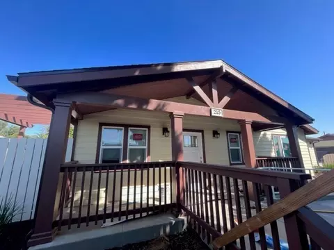 215 El Segundo Blvd, Los Angeles, CA 90061