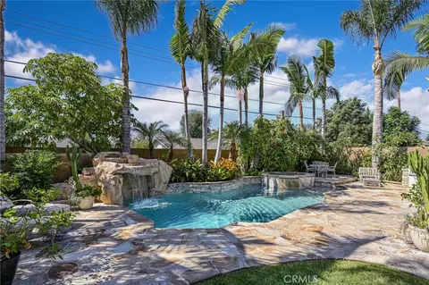 13051 Bow Pl, North Tustin, CA 92705