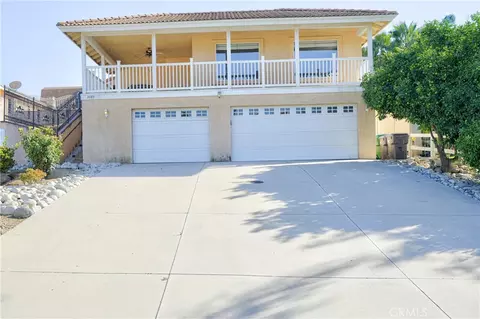 14183 Meadowlands Dr, Riverside, CA 92503 photo 1