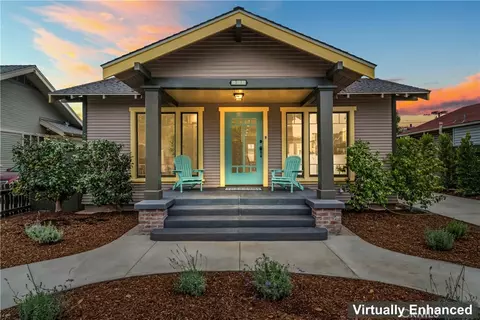 410 Newport410a Ave, Long Beach, CA 90814