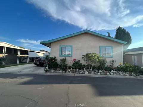 201 W Collins Ave #123, Orange, CA 92867