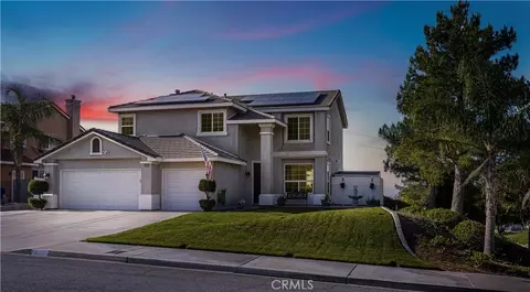 3297 Greystone Rd, San Bernardino, CA 92407