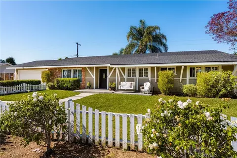 13381 Hewes, North Tustin, CA 92705