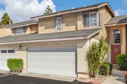 630 W Palm Ave #24, Orange, CA 92868