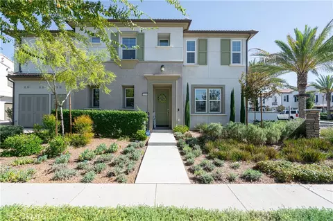 30399 Town Square Dr, Menifee, CA 92584