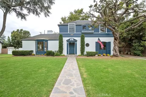 2424 Oakmont Ave, Santa Ana, CA 92706