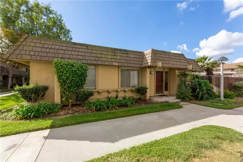 18084 Yosemite Ct, Fountain Valley, CA 92708
