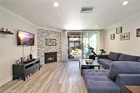 12750 Centralia St #56, Lakewood, CA 90715