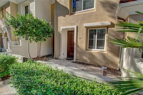 39 Via Vicini, Rancho Santa Margarita, CA 92688