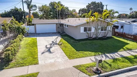 923 W Wilson St, Costa Mesa, CA 92627