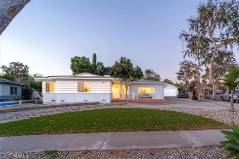 645 Princeton Cir, Fullerton, CA 92831