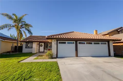 934 Spring Mist Ct, San Jacinto, CA 92582