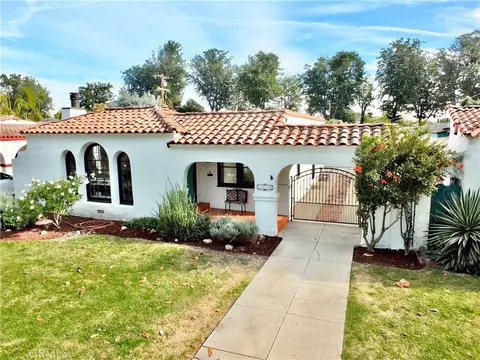 2816 Eucalyptus Ave, Long Beach, CA 90806