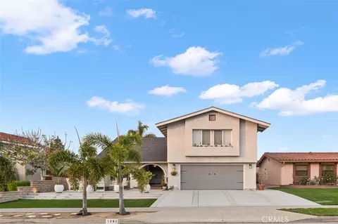 1082 Visalia Dr, Costa Mesa, CA 92626