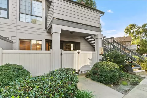 883 W 34th St #J, Long Beach, CA 90806