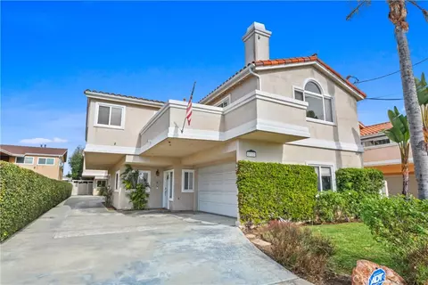 2317 Rockefeller Ln #C, Redondo Beach, CA 90278