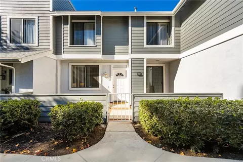 221 Huntington, Irvine, CA 92620