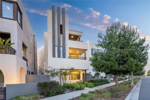 117 Bosque, Irvine, CA 92618