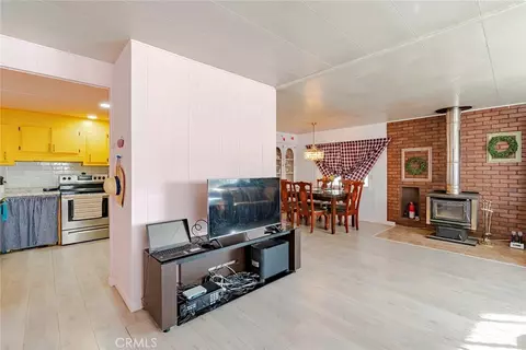 3986 Chevoit Rd, Phelan, CA 92371 photo 7