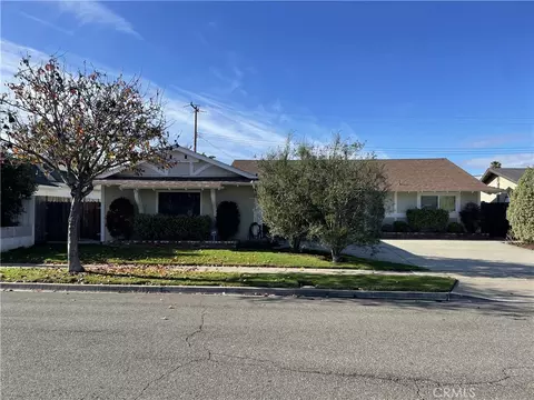 2803 Francis Ln, Costa Mesa, CA 92626