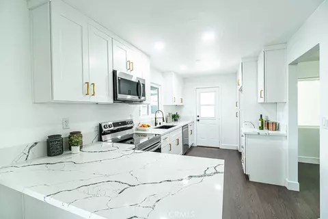 2141 S Vern St, Anaheim, CA 92802